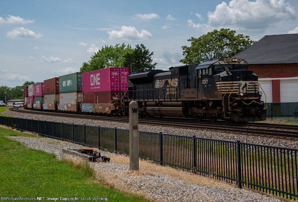 NS 1017